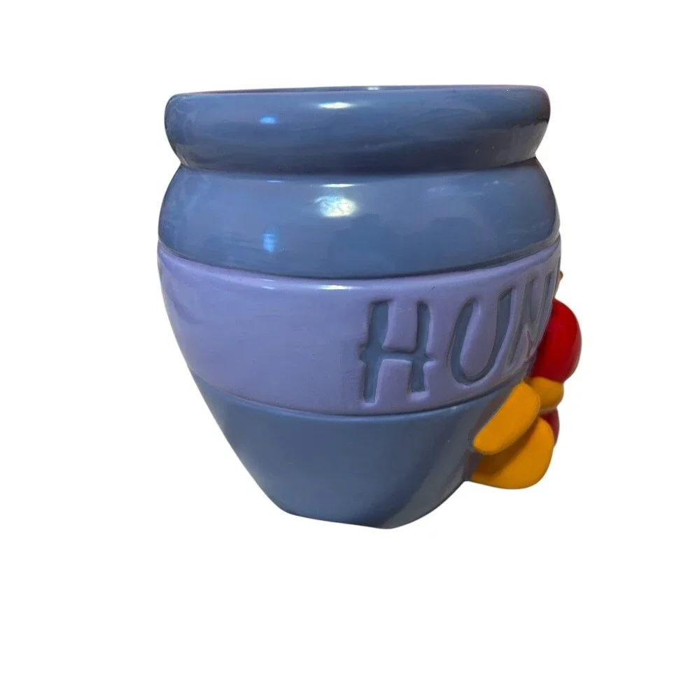 Winnie The Pooh Ceramic Cookie Jar Honey Disney Colorful Heart